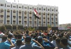 صور| الطلاب يؤدون "تحية العلم" في جامعة الأزهر