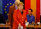 فيديو| ميركل تدلي بصوتها في الانتخابات الألمانية
