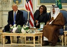 العاهل السعودي يبحث مع الرئيس الأمريكي تطورات الأحداث في المنطقة
