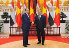 السيسي: مصر مهتمة بالاستفادة من التجربة الفيتنامية في دفع الاقتصاد والتنمية