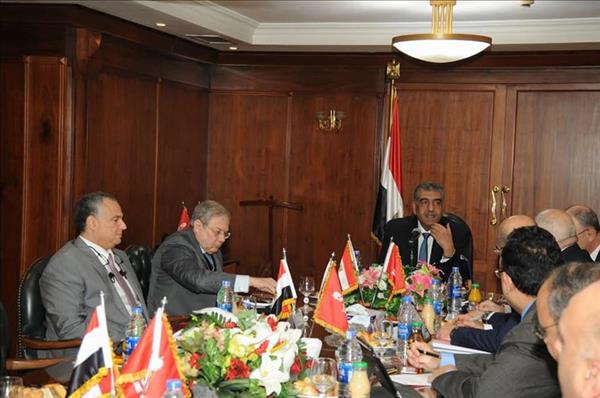 خلال اجتماع وزير قطاع الاعمال بمجلس إدارة شركة مصر للتأمين