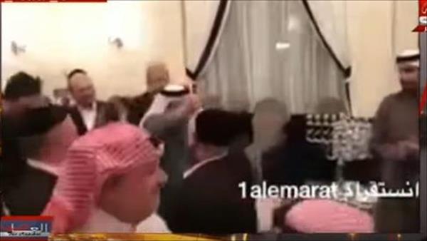 رقص قطريين مع نظرائهم الاسرائيليين