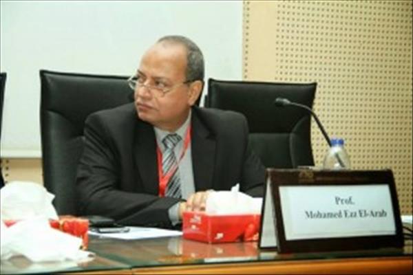 د.محمد عز العرب أستاذ الجهاز الهضمي وبالمناظير بالمعهد القومي للكبد 