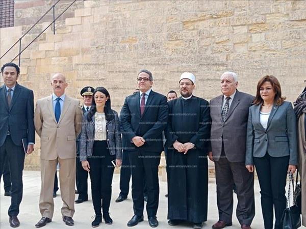 وزيرا الآثار والسياحة يفتتحان مشروع ترميم منطقة باب الوزير