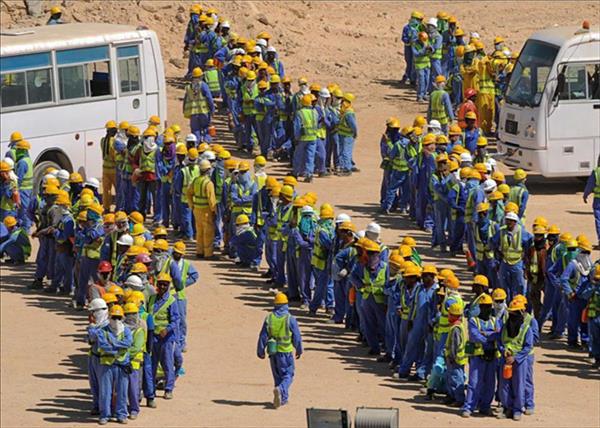 العماله الوافدة للكويت - صورة أرشيفية