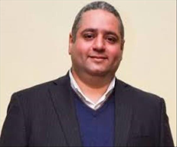  رئيس لجنة صناعة الدواء بنقابة الصيادلة د.محمد عصمت