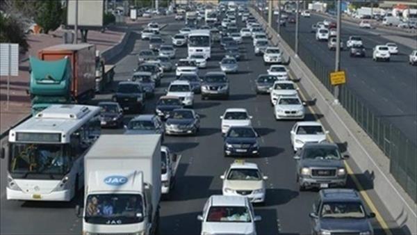  كثافات مرورية عالية على أغلب الطرق والمحاور بالقاهرة