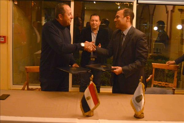 محافظ الأقصر يشهد توقيع بروتوكول تعاون بين جامعة مصر للعلوم والتكنولوجيا والمحافظة