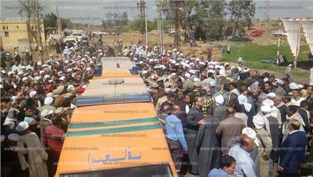 الآلاف يشيعون جنازة شهيد «سيناء 2018» بالدقهلية