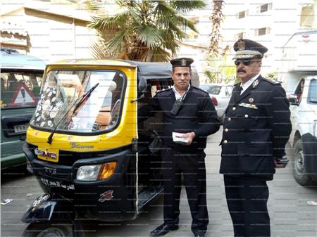 مدير أمن القاهرة يقود حملة مكبرة لازالة الأشغالات
