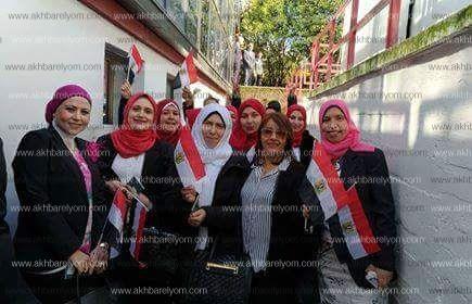  إقبال كثيف من المرأة المصرية في انتخابات المصريين بالخارج 