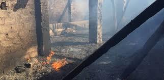 الحماية المدنية بالمنيا : تسيطر على حريق هائل بمزرعة ماشية 