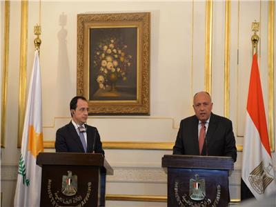 اوزير الخارجية يستقبل وزير خارجية قبرص  