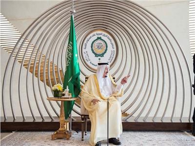الملك سلمان بن عبد العزيز خلال أعمال القمة العربية