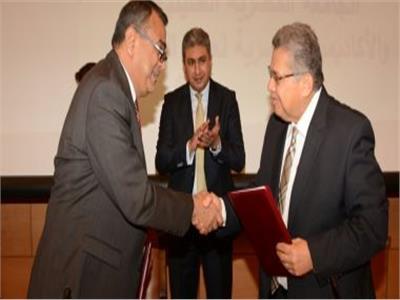 ​بروتوكول تعاون بين الجامعة الصينية والأكاديمية المصرية لعلوم الطيران
