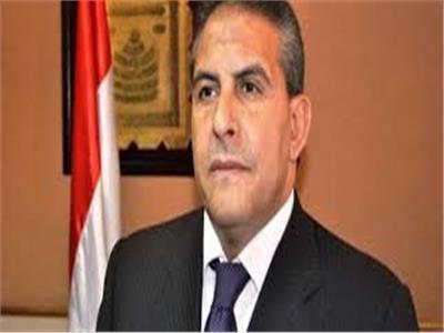 النائب طاهر أبو زيد 