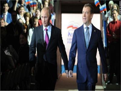 دميتري ميدفيديف وفلاديمير بوتين