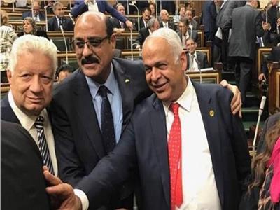 «الكأس» في البرلمان.. فرج عامر يطلب إحالة مرتضى منصور للقيم