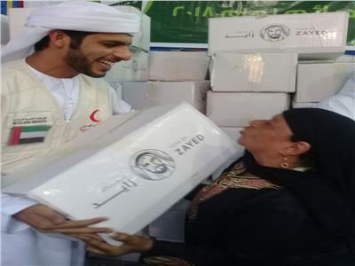 مشروعات ومبادرات خيرية من الهلال الأحمر الإماراتي بالقاهرة