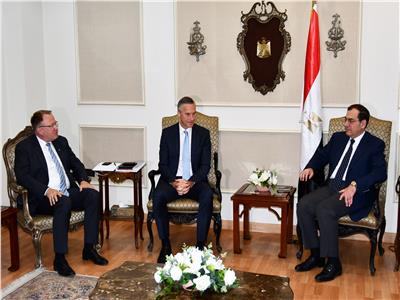 الشركات الألمانية تعرض توسيع استثماراتها في مصر