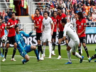أخطر فرص الشوط الأول