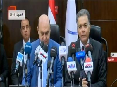 وزير النقل هشام عرفات ومهاب مميش رئيس هيئة قناة السويس 