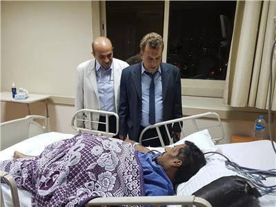  رئيس جامعة الأزهر يتفقد مستشفى الزهراء