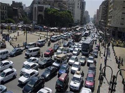 كثافات مرورية في شارع الثورة بمصر الجديدة