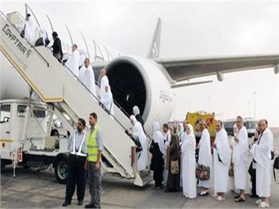 اليوم : مصرللطيران تبدأ اولي رحلات الحج من مطار برج العرب