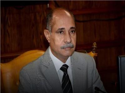 وزير الطيران المدني الفريق يونس المصري