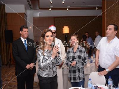 نادية مصطفى وهالة سرحان خلال مشاركتهما في الندوة
