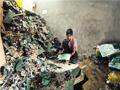 المخلفات والنفايات الإلكترونية