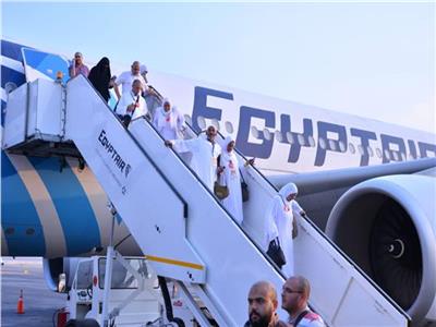 مصر للطيران تسير  ٢٦ رحلة جوية اليوم وغداً لعودة ٥٨٩٠ حاجاً 