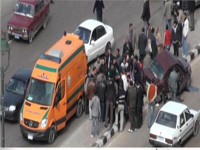 مصرع شخصين وإصابة 3 آخرين في تصادم سيارتين بالإسكندرية