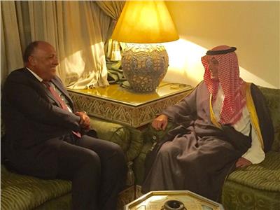 وزيرا خارجية مصر والسعودية يناقشا عددا من الملفات الإقليمية 
