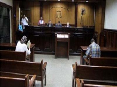 تأجيل محاكمة 3 متهمين في قضية «رشوة البترول» لـ9 ديسمبر