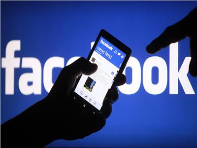95 % من مستخدميه يتعرضون للإيذاء النفسي.. «فيسبوك»..«ملعب للتنمر» !