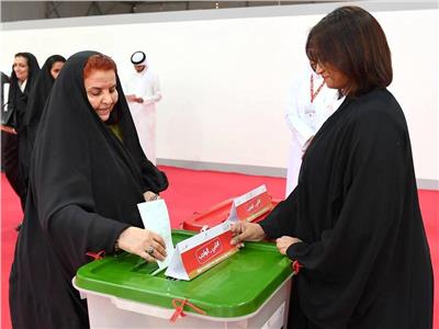 قرينة عاهل البحرين تدلي بصوتها في الانتخابات النيابية 