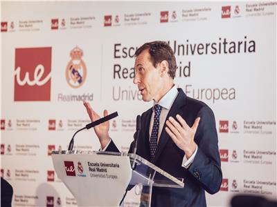 إيميليو بوتراجينيو مدير العلاقات المؤسسية بنادي ريال مدريد الإسباني