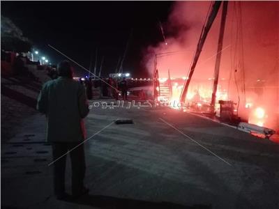 السيطرة على حريق في أحد المراكب المتوقفة بمرسي إسنا جنوب الاقصر