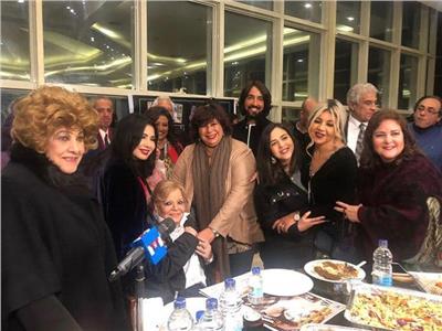 وزيرة الثقافة تحتفل بعيد ميلاد نادية لطفي