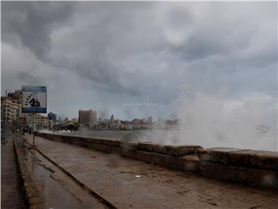 أمطار وعواصف تجتاح الإسكندرية في رابع أيام "الفيضة الكبرى"