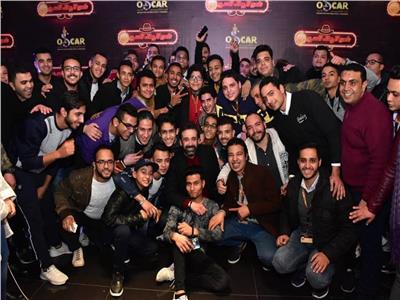 كريم عبد العزيز يحتفل بالفائزين في مسابقة فيلم نادي الرجال السري