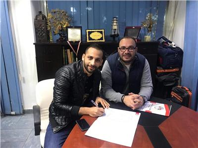 رسميا .. حسام حسن ينضم إلى سيراميكا كليوباترا لمدة موسم ونصف