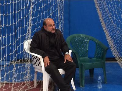 عامر حسين في مباراة كرة السلة بين سموحة وسبورتنج
