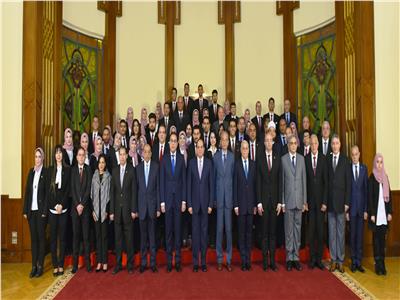 لقاء الرئيس السيسي اليوم مع القيادات التنفيذية ورجال الأعمال ببورسعيد 