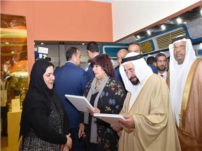 البحرين تهدي إصدارتها لهيئة الكتاب ومكتبة الإسكندرية
