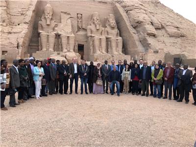 السفراء الأفارقة في معبد ابو سمبل