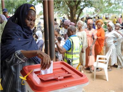 نيجيريا تواصل التصويت في الانتخابات الرئاسية