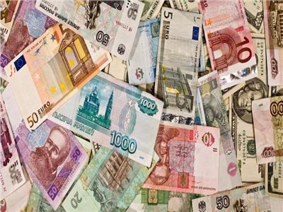  تراجع اليورو والإسترليني أمام الجنيه المصري الخميس
